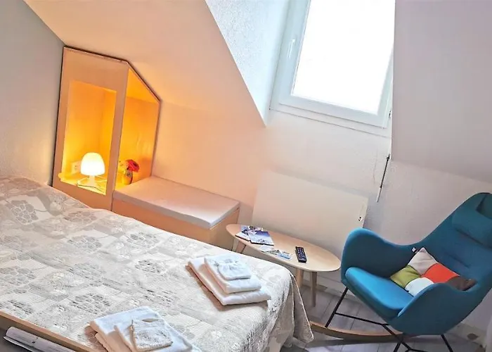 Ana * Bagneres-de-Bigorre