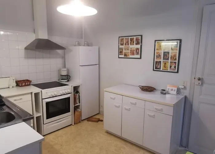 Ana Bagneres-de-Bigorre