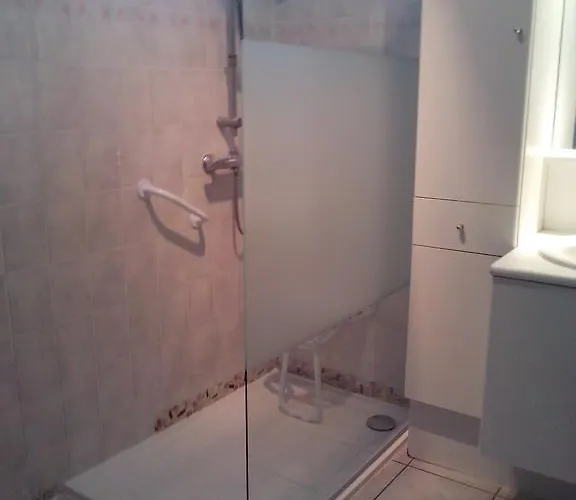 Ana * Bagneres-de-Bigorre