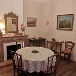 Ana * בנרס-דה-ביגור