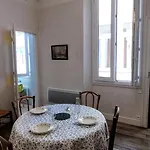 Ana * בנרס-דה-ביגור